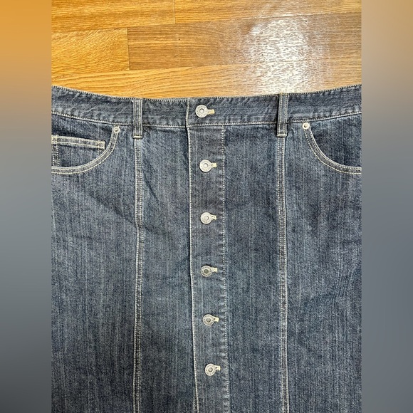 Talbots button front denim jean mini skirt Stretch Cotton/spandex Pockets 18 EUC - Picture 2 of 6